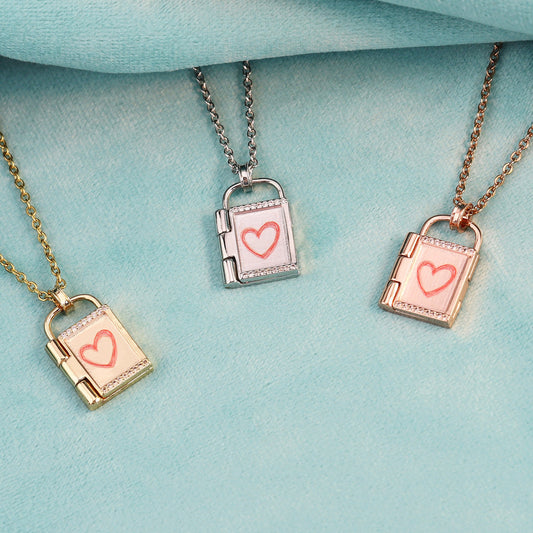 Personalized Photo & Engraved Message Necklace 的副本